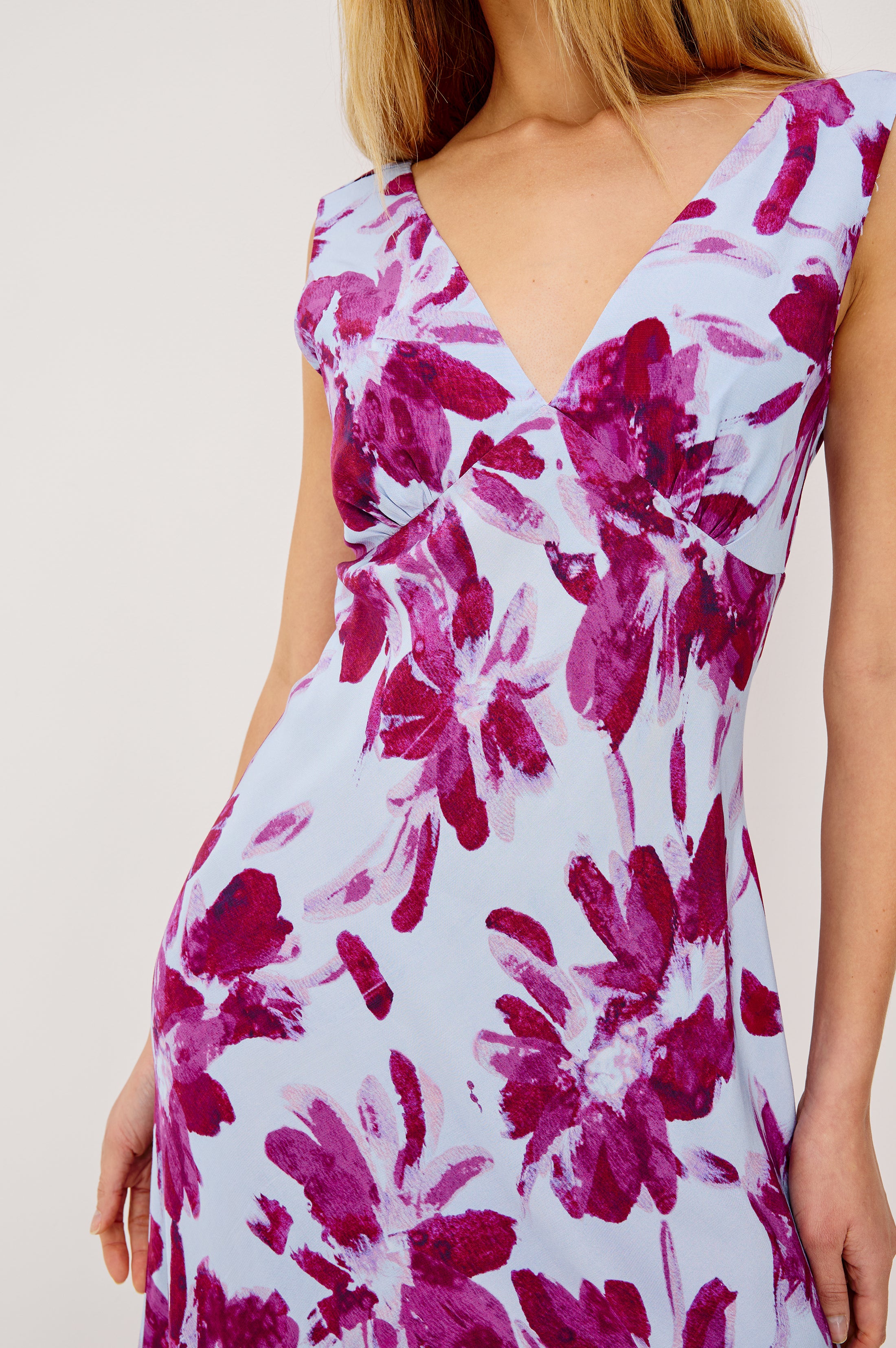 AUDRINA DRESS - BLUE LILY - Image 4