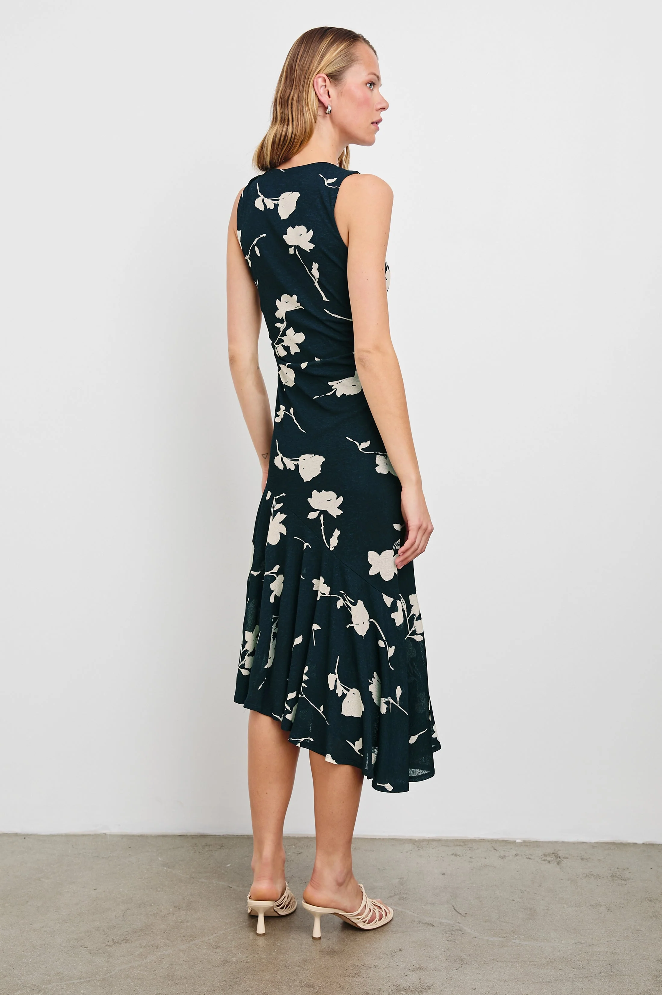 DAIJA DRESS - MIDNIGHT ROSES - Image 6