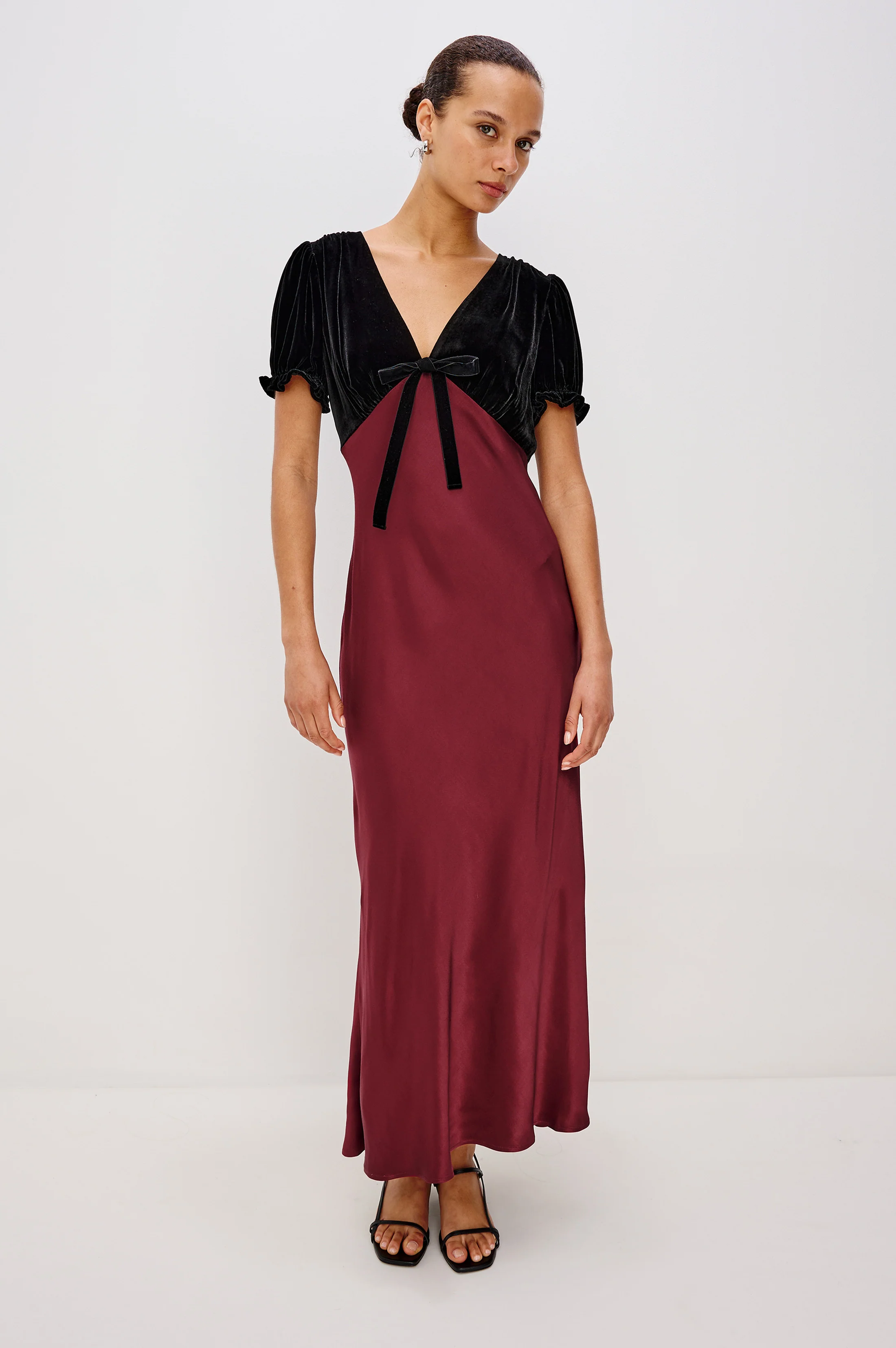 DORY DRESS - GARNET