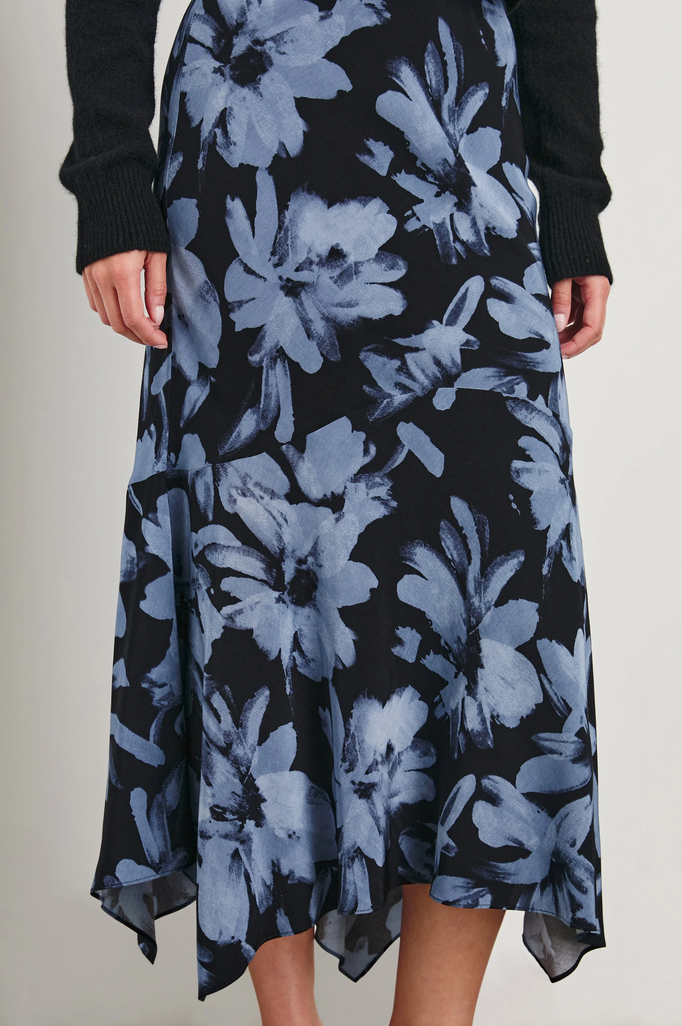 EDWINA SKIRT - MIDNIGHT LILY - Image 2