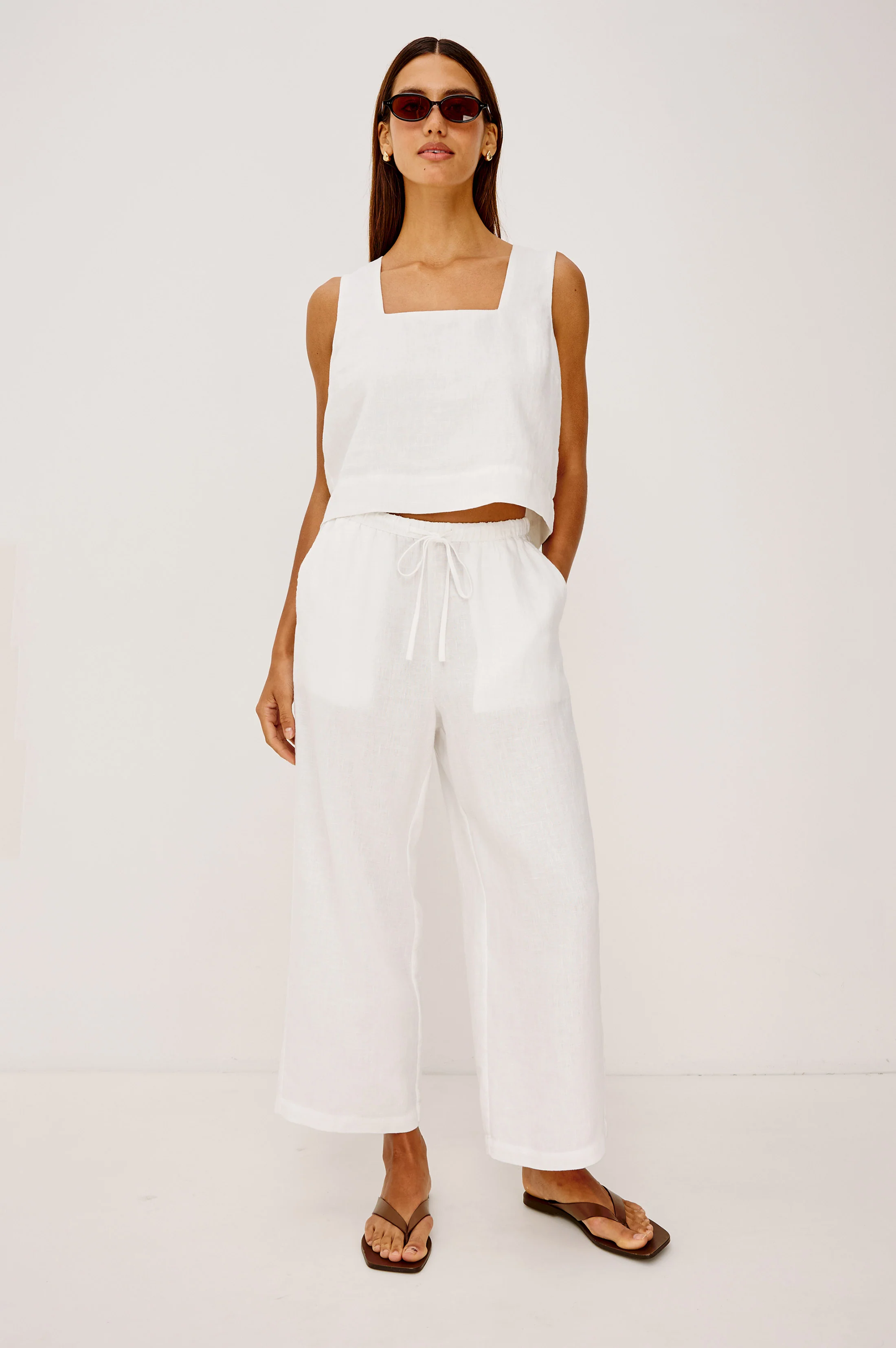 EMMIE CROP PANT - WHITE