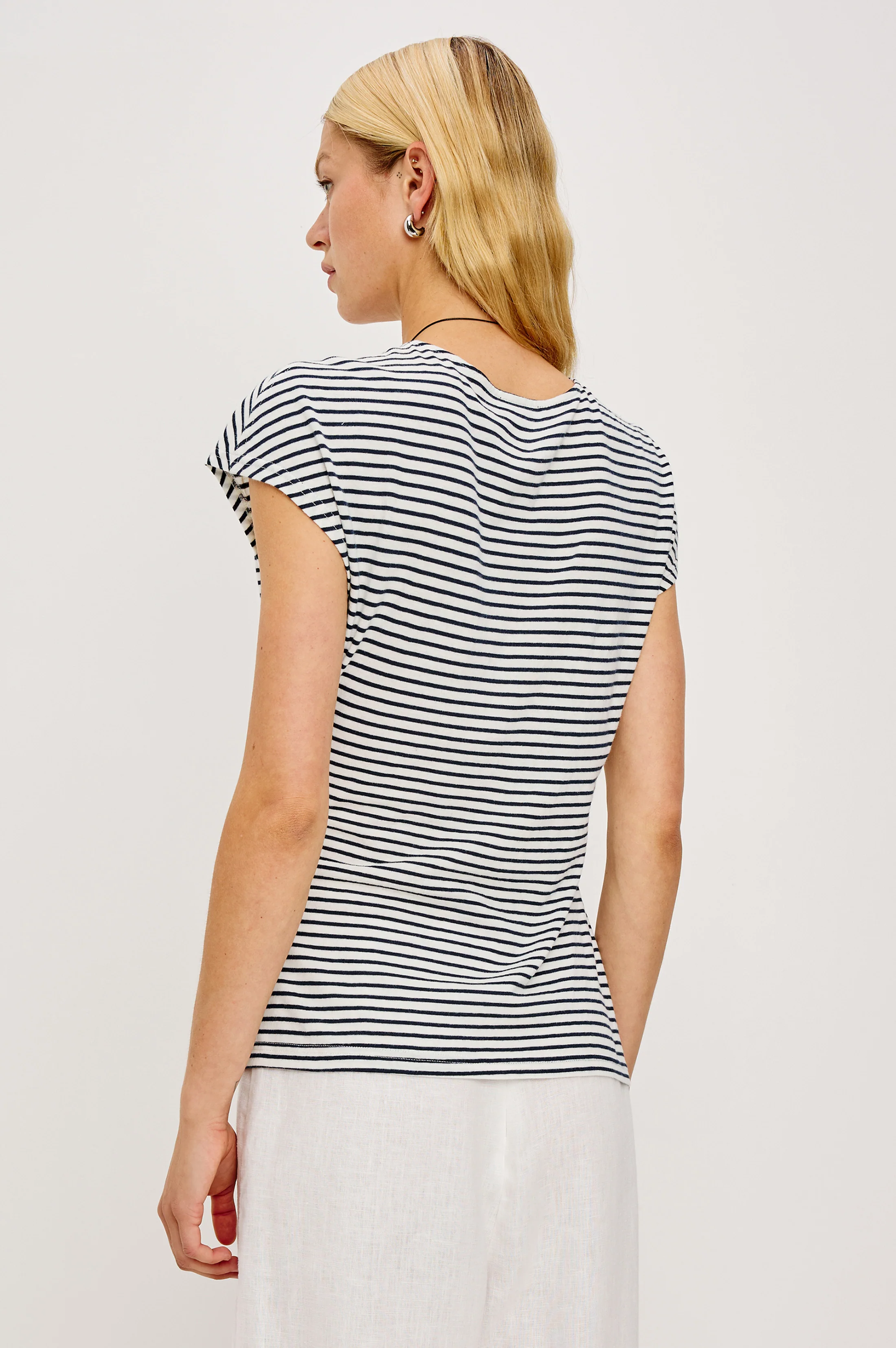 GABBIE TOP - IVORY NAVY MICRO STRIPE - Image 5