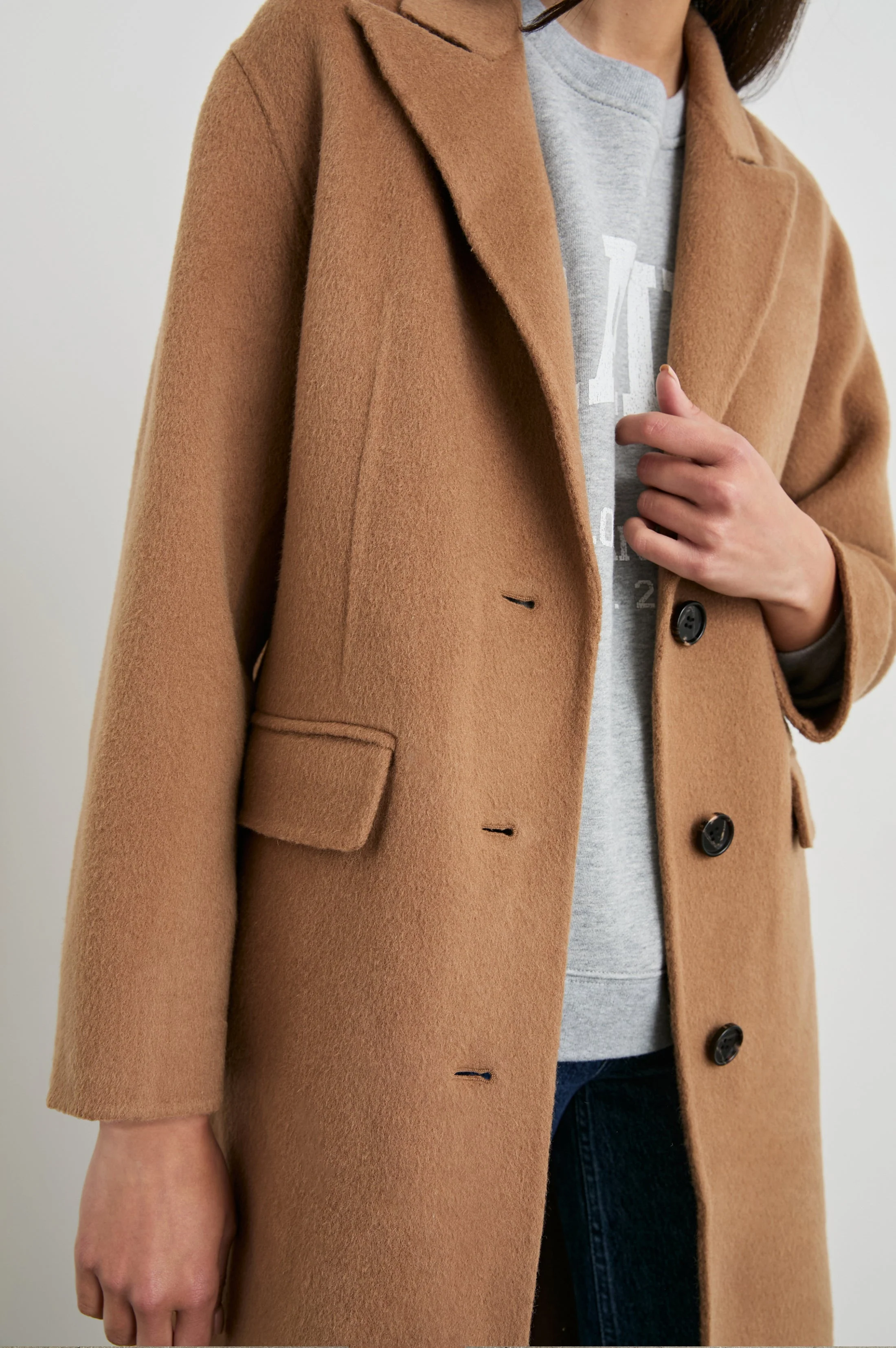 GALLERY COAT - CAMEL - Image 2