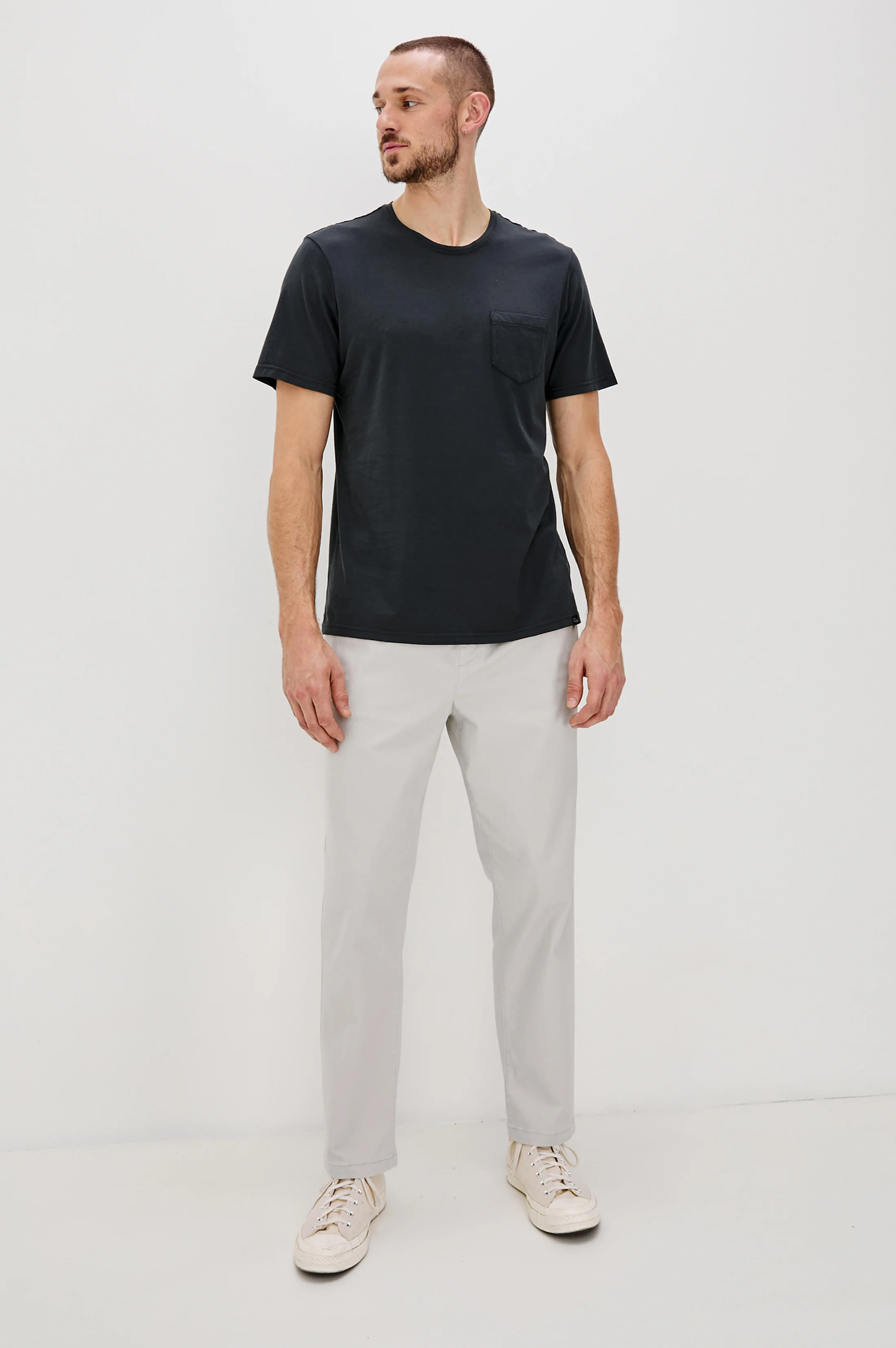 JOHNNY T-SHIRT - CARBON