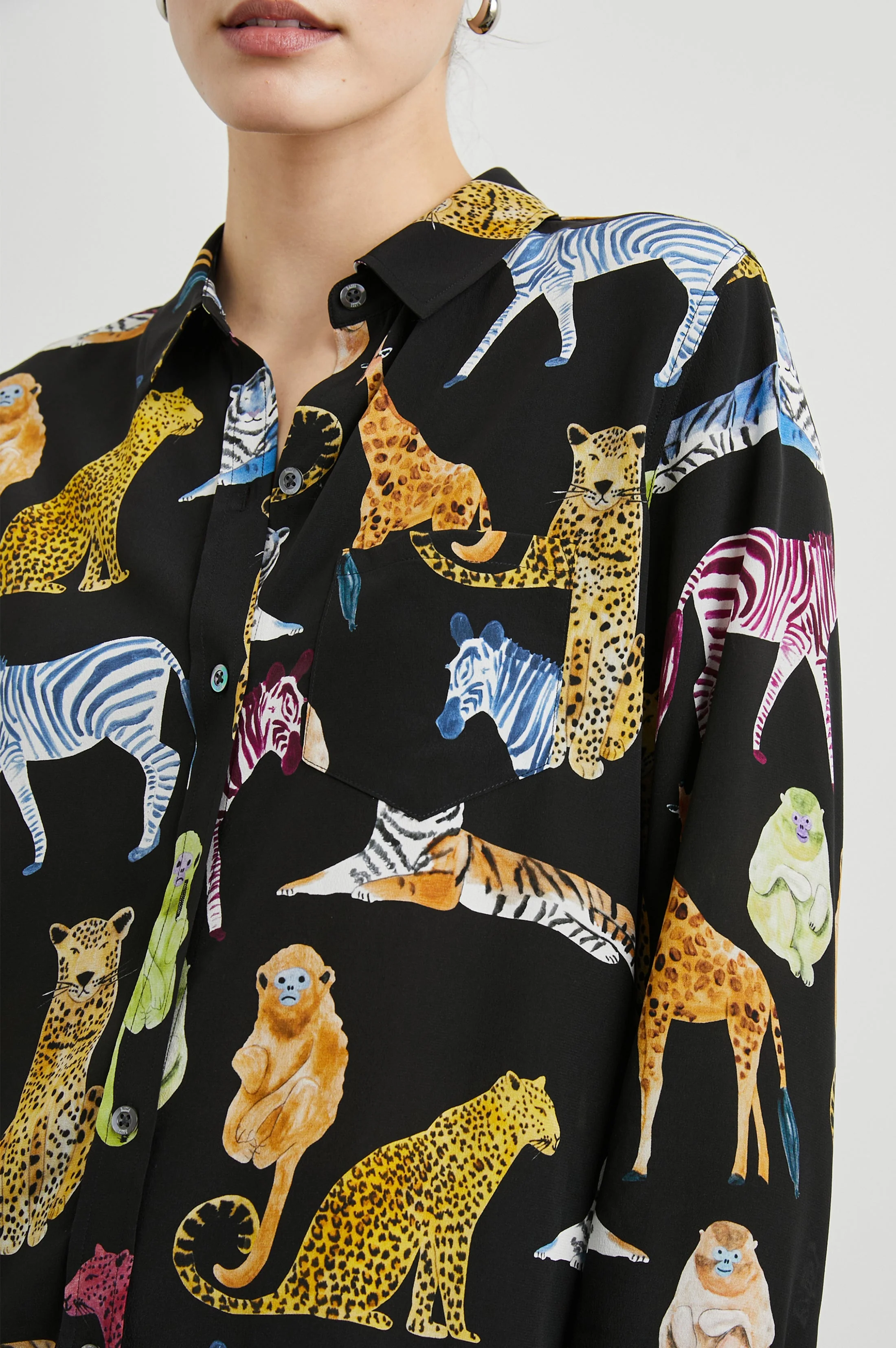 KATE SHIRT - ILLUSTRATED ANIMALS - Image 2