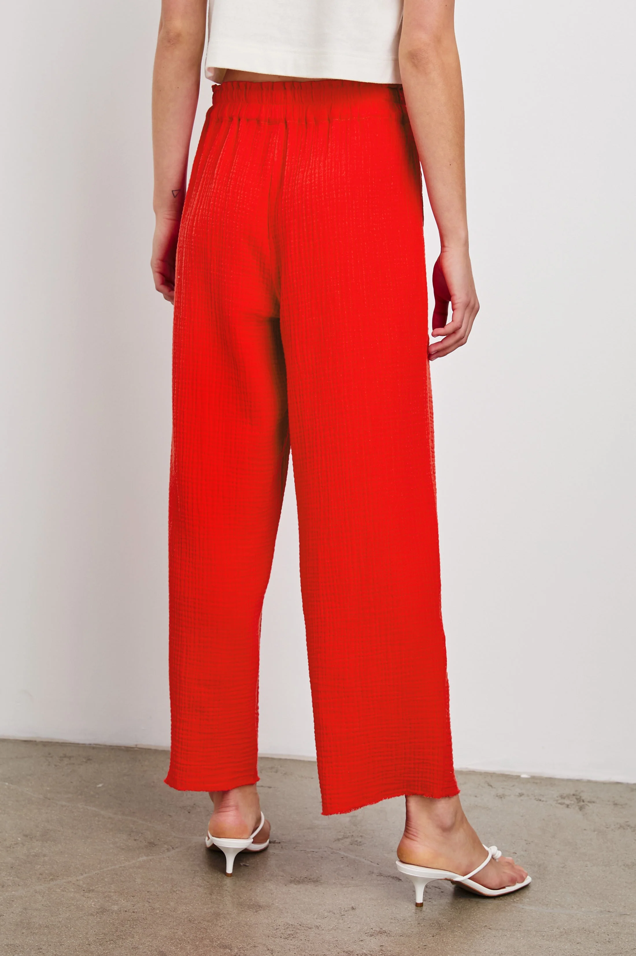 LEON CROP PANT - CHERRY - Image 5