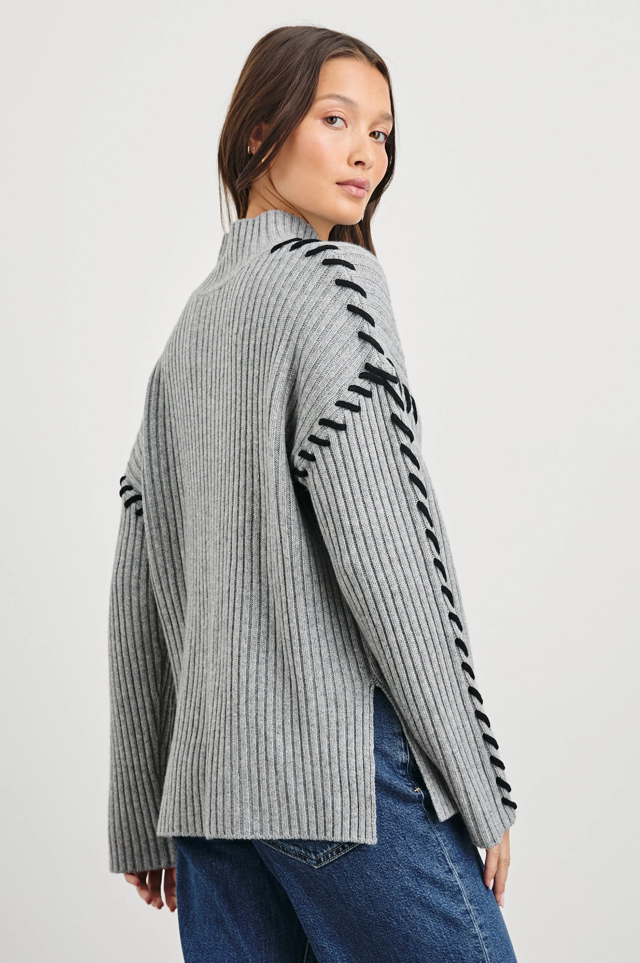 LIAM SWEATER - HEATHER GREY - Image 5