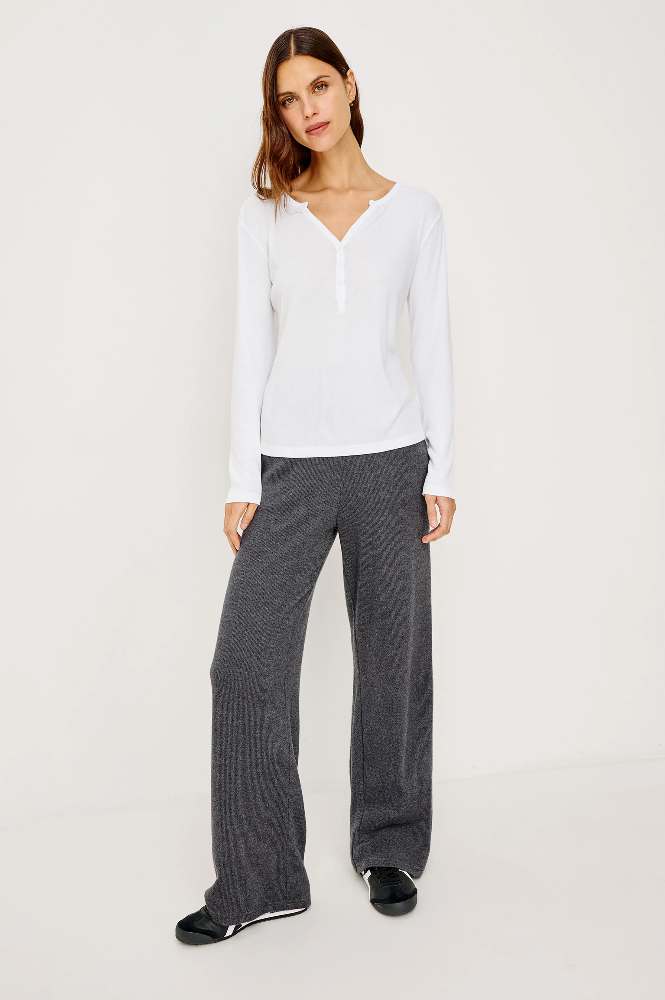LOUNGE HENLEY - WHITE - Image 3