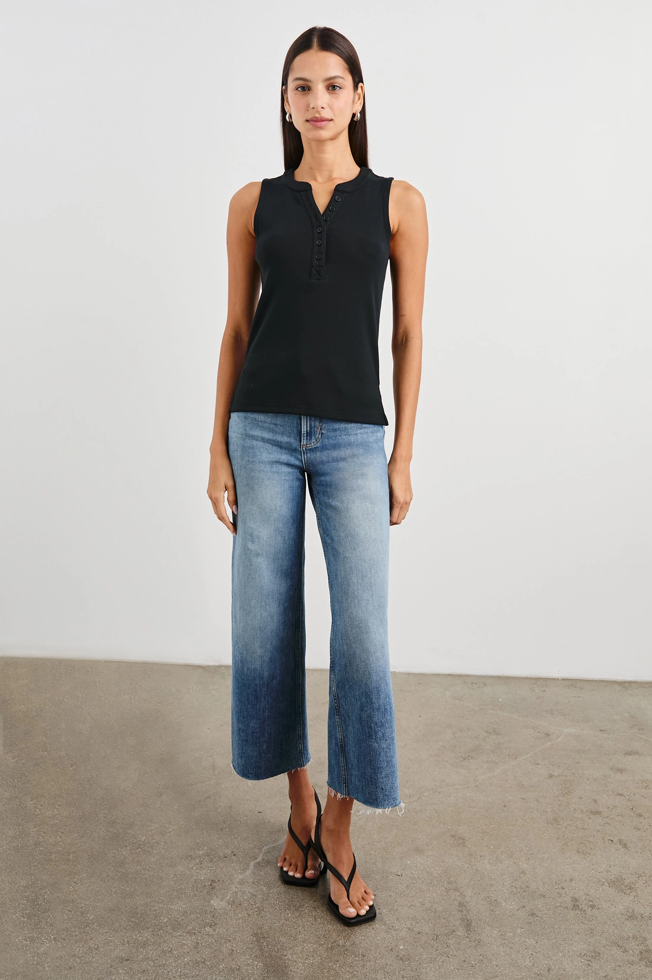 MAYLA TOP - BLACK - Image 3