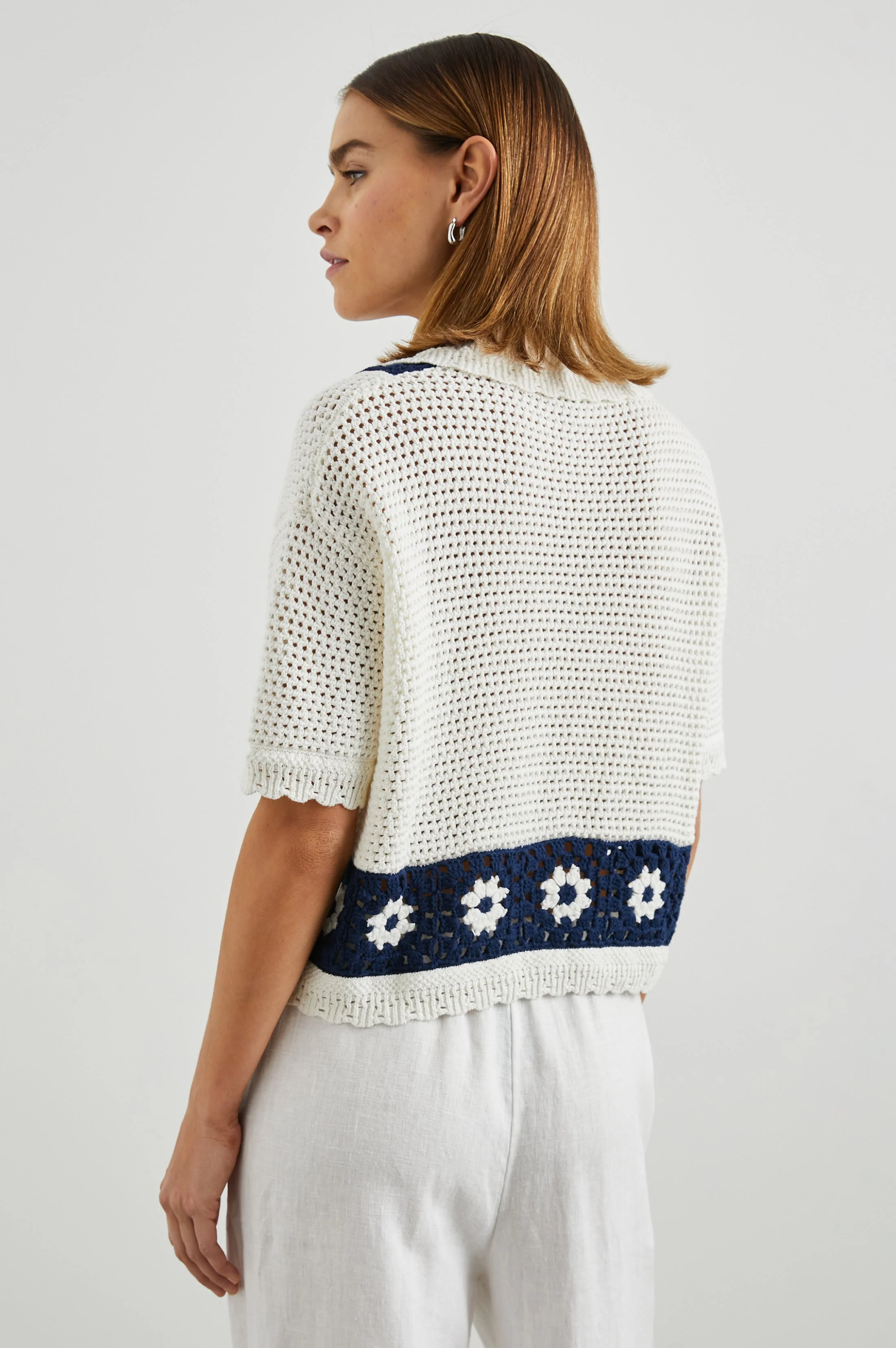 MILAN TOP - NAVY CROCHET DAISIES - Image 5