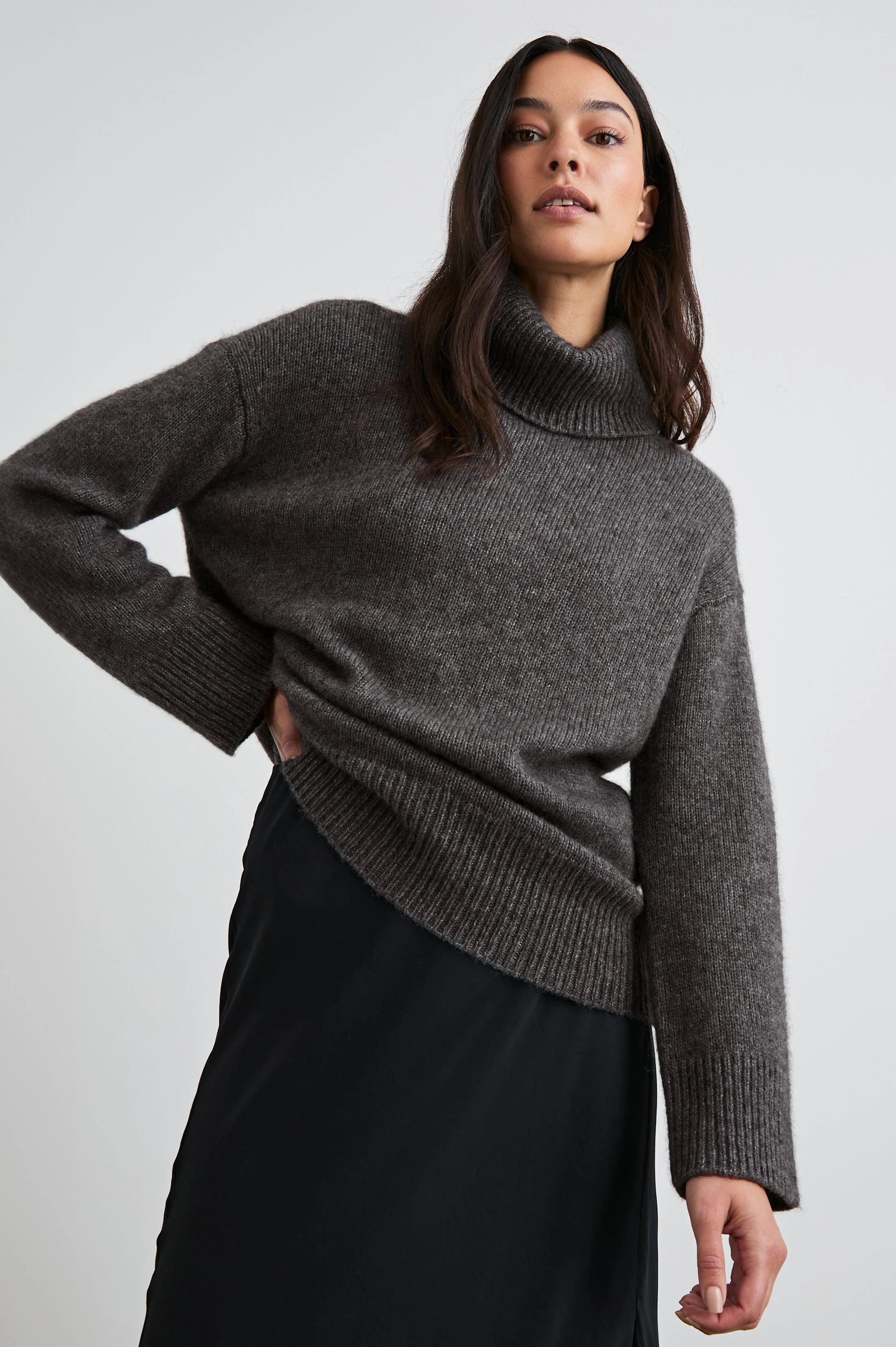 NADINE SWEATER - THUNDER - Image 3