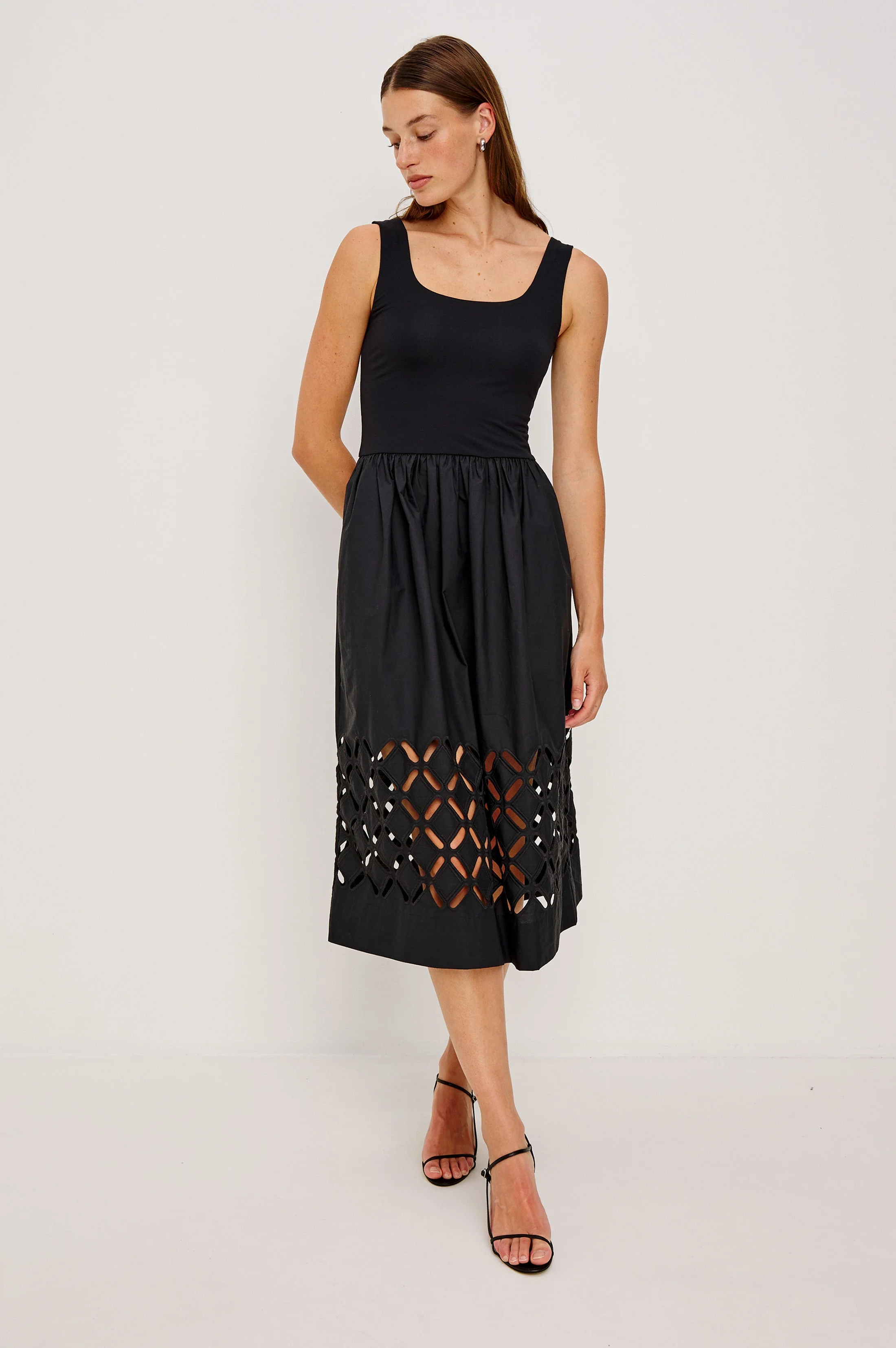 NADYA DRESS - BLACK - Image 4