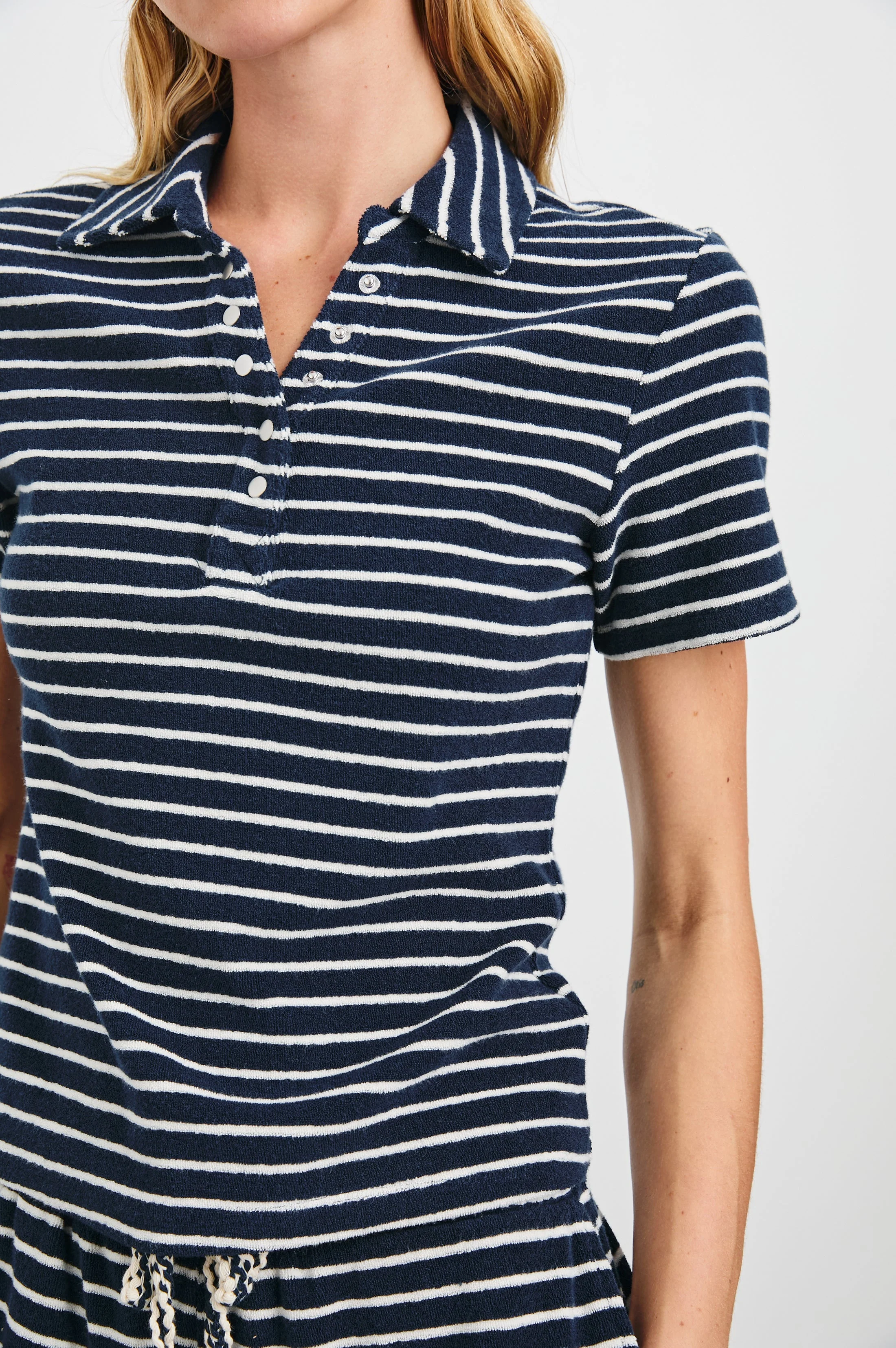 NAVELI COURT POLO - NAVY IVORY STRIPE - Image 2