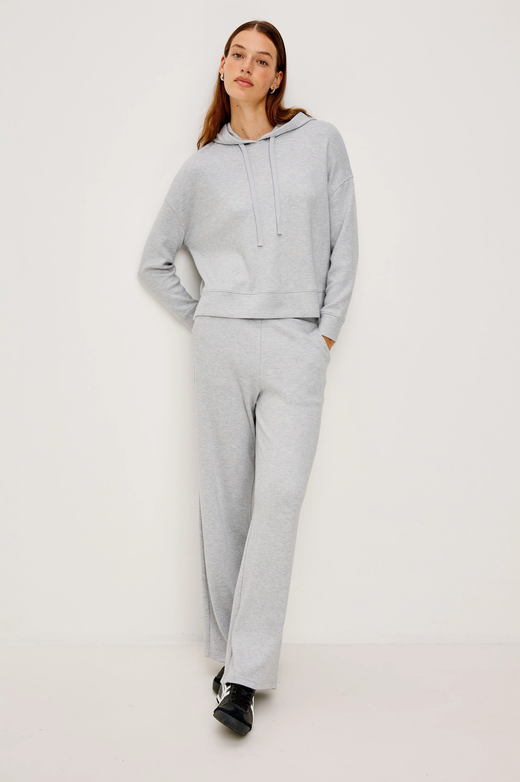 NICO SWEATSHIRT - HEATHER GREY BRUSHED - Image 4