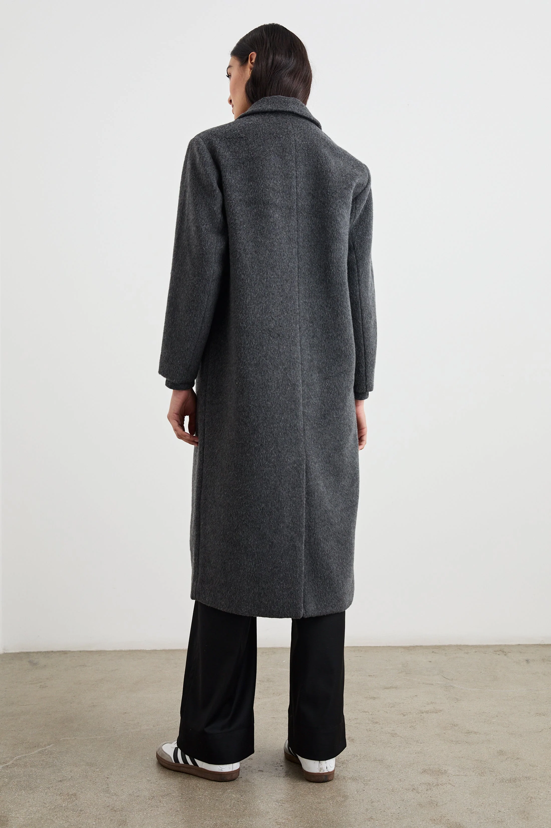 OPERA COAT - CHARCOAL - Image 4