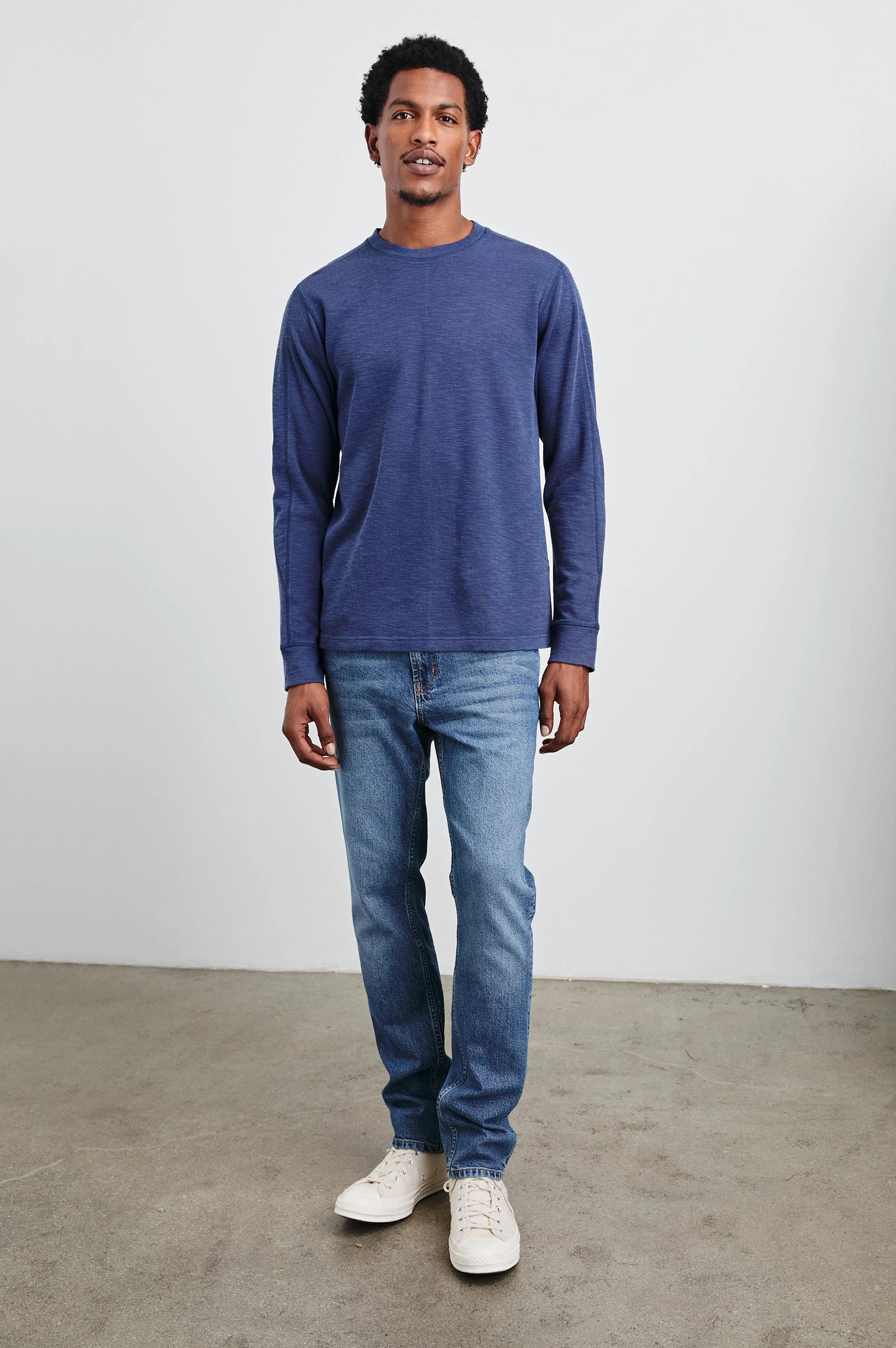 RHEESE LONG SLEEVE TEE - VINTAGE INDIGO - Image 3