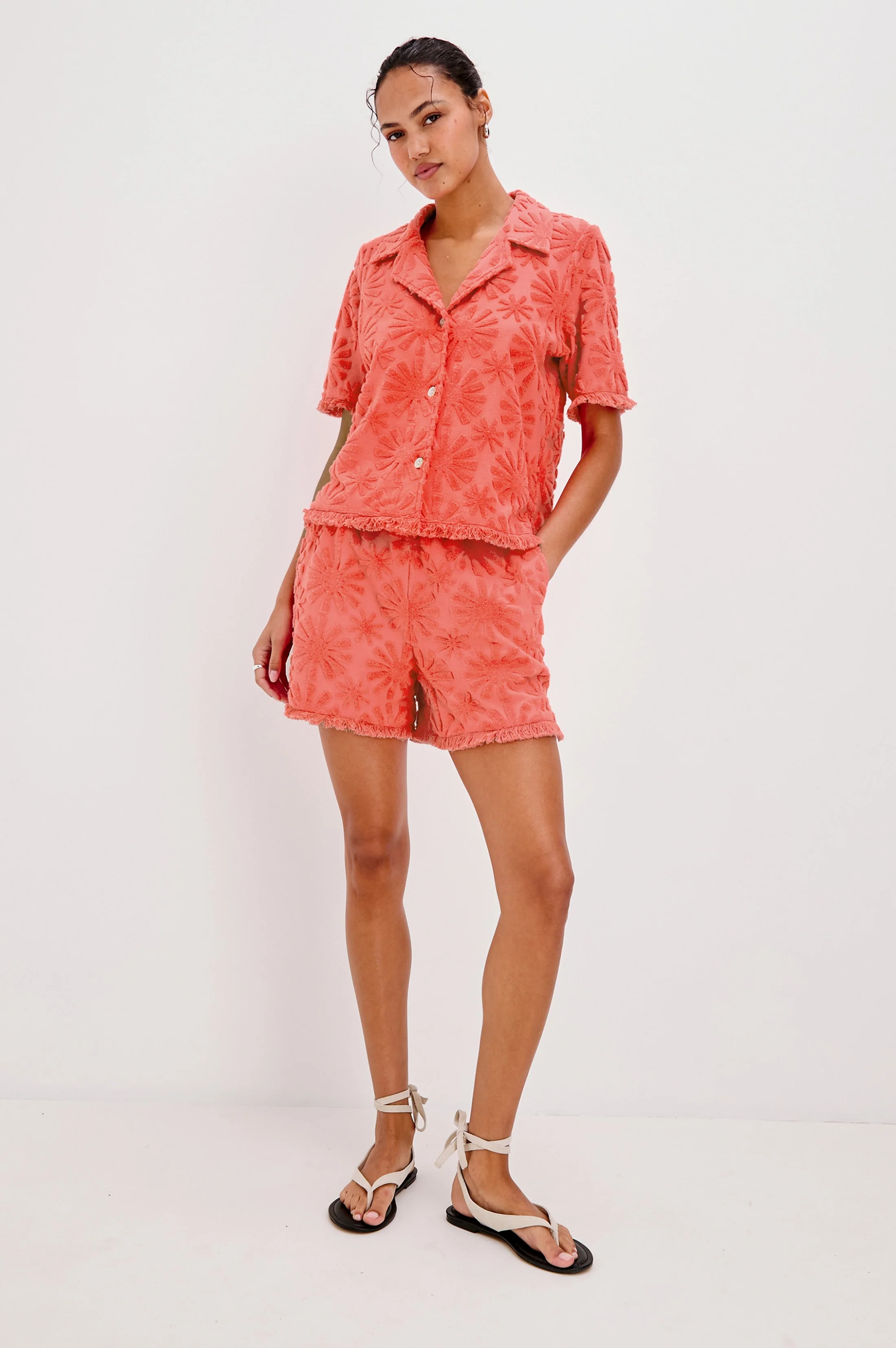 RIVER SHORT - RED SUNBURST JACQUARD - Image 4