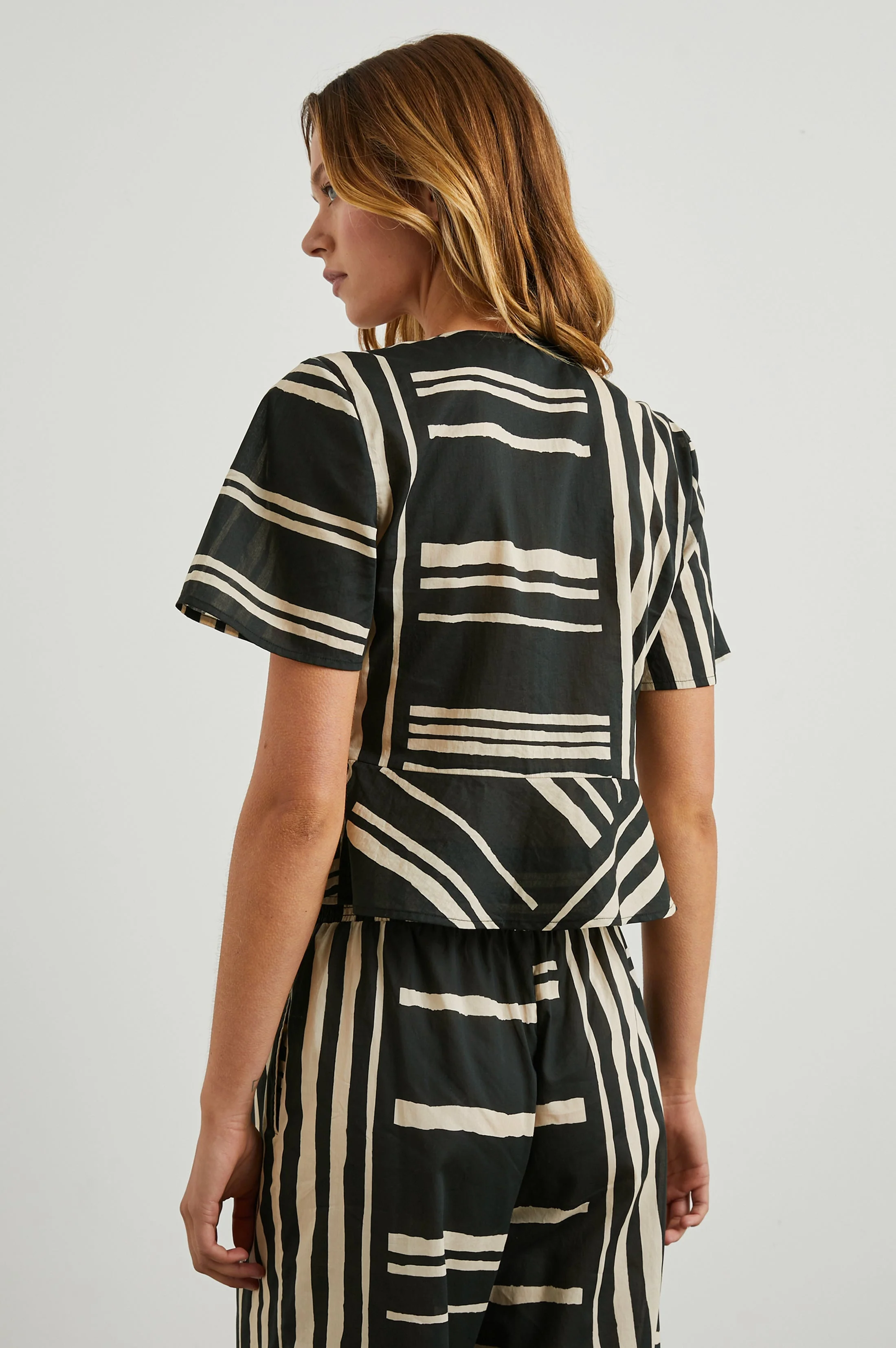 TIA TOP - ISLAND STRIPE - Image 5