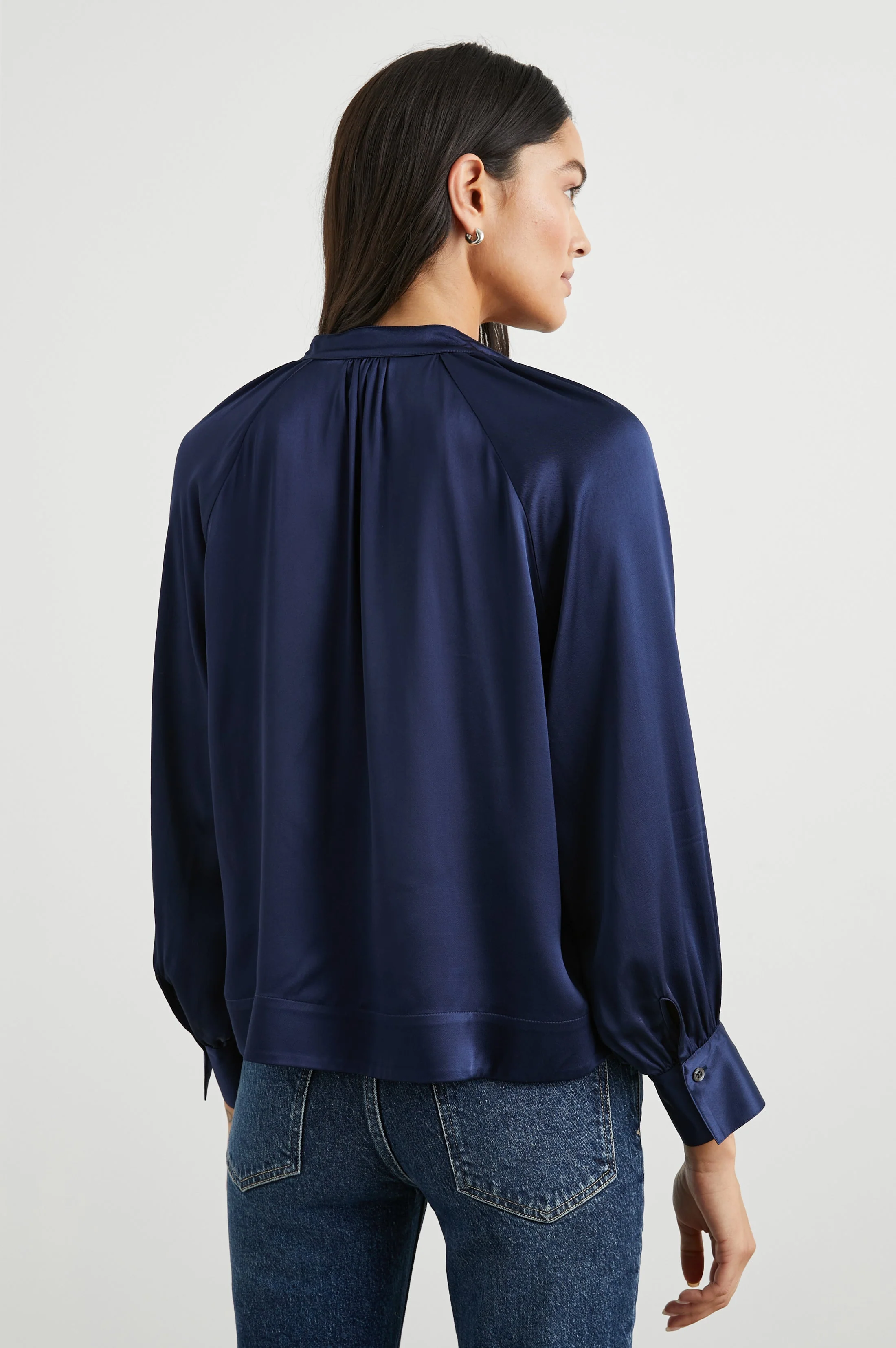 WYNNA TOP - NAVY - Image 4
