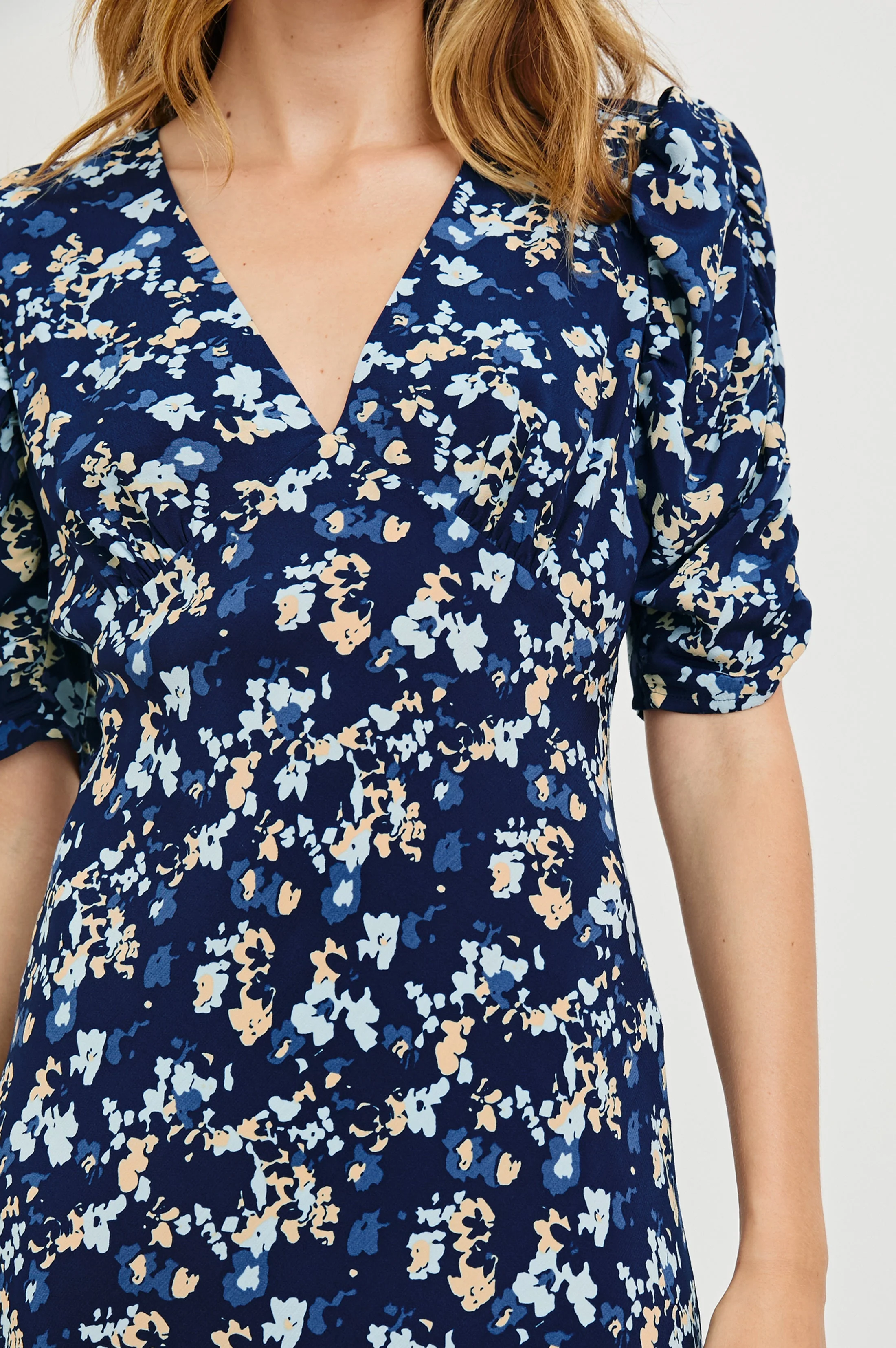 ZARIAH DRESS - NAVY FLORA - Image 2